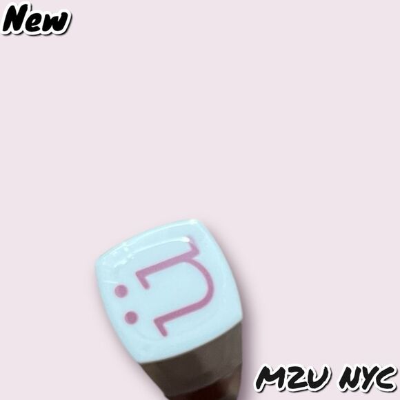 New M2U NYC Matte Liquid Lipstick Long Lasting High Impact SOHO - Picture 5 of 5